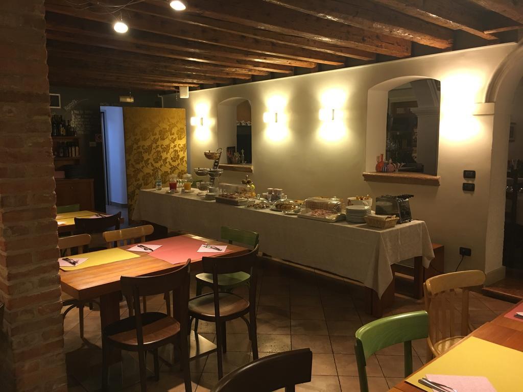 Hotel 5 Colonne