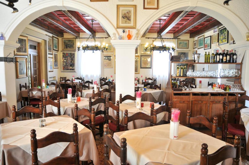 5 Colonne 2* Mirano