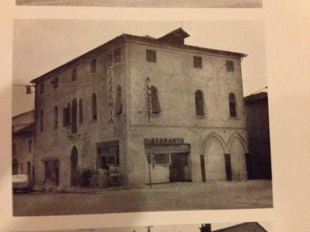 5 Colonne Hotel 2*